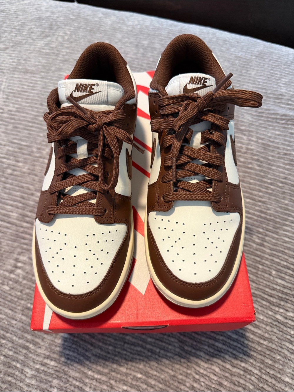 Nike Men’s Brown and White Low-Top Sneakers